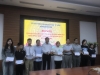 TẶNG QUÀ KHUYẾN HỌC CÁC CHÁU DIỆN GIA ĐÌNH CHÍNH SÁCH