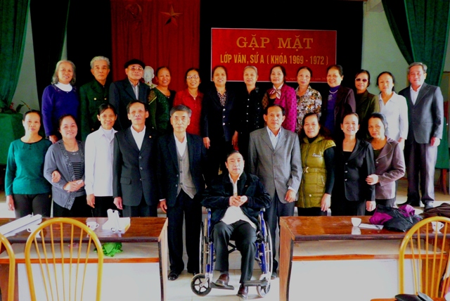 Buổi gặp mặt nhân kỷ niệm ngày Nhà giáo Việt Nam tại Lạc Sơn, Hoà Bình