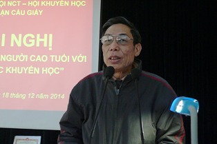 Ông Đoàn Đức Quân Chủ tịch Hội Người cao tuổi phường Dịch Vọng Hậu