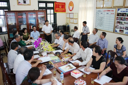 Trao đổi kinh nghiệm tại Hội khuyến học phường Yên Hòa