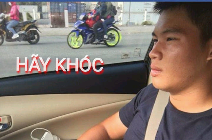 HÃY KHÓC