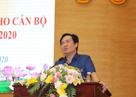 Ông Nguyễn Anh Tuấn - Phó Bí thư thường trực Quận ủy Tây Hồ phát biểu chỉ đạo