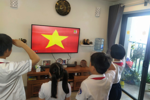 Học sinh Phú Thượng, Tây Hồ-dự khai giảng online 5-9-2021