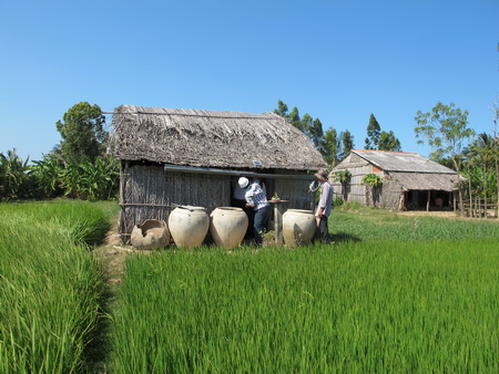 Những ngôi nhà đơn sơ